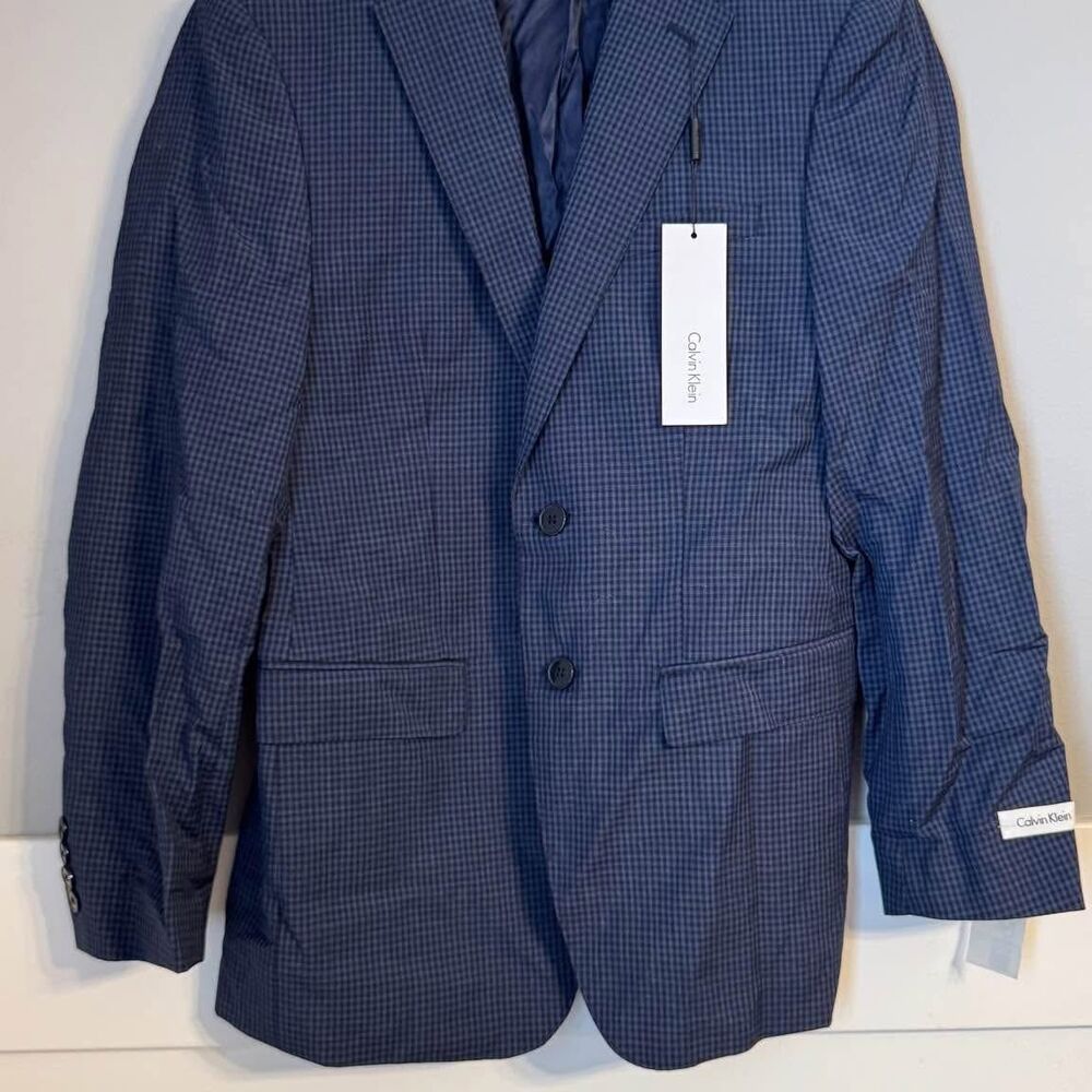 Calvin Klein blazer size 36 short
